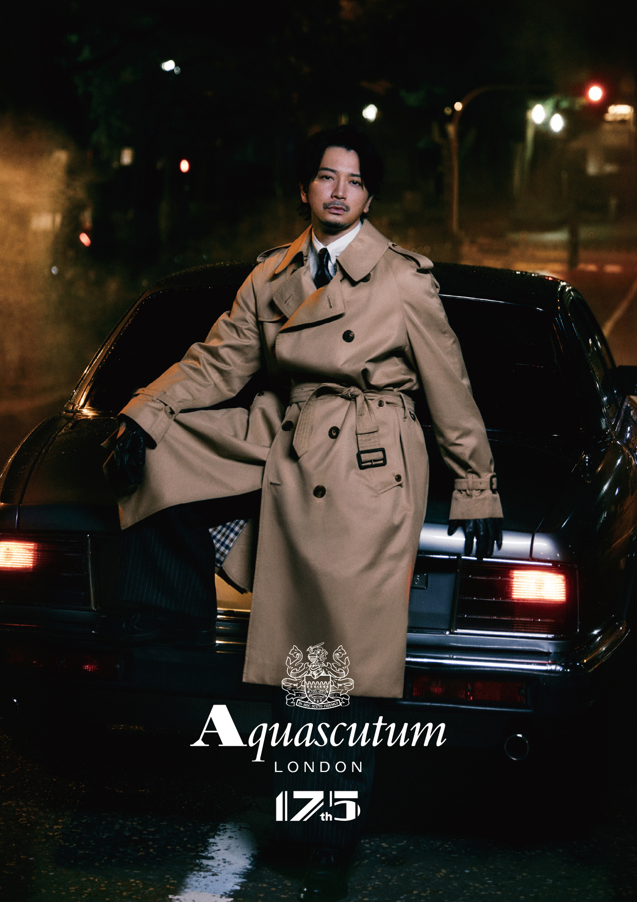 高級ブランドaquascutumトレンチコート フード付き　カラー　グレージュ 松本潤が「Aquascutum」トレンチコートアンバサダーに！175周年記念