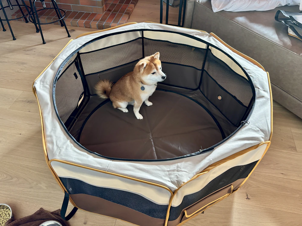 ペット用のメッシュサークル