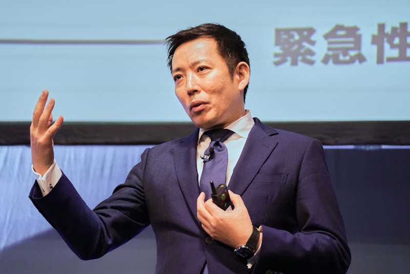 「-TSUNAGU広島-2025」で地元出身の竹内直樹社長が登壇&ブース出展！