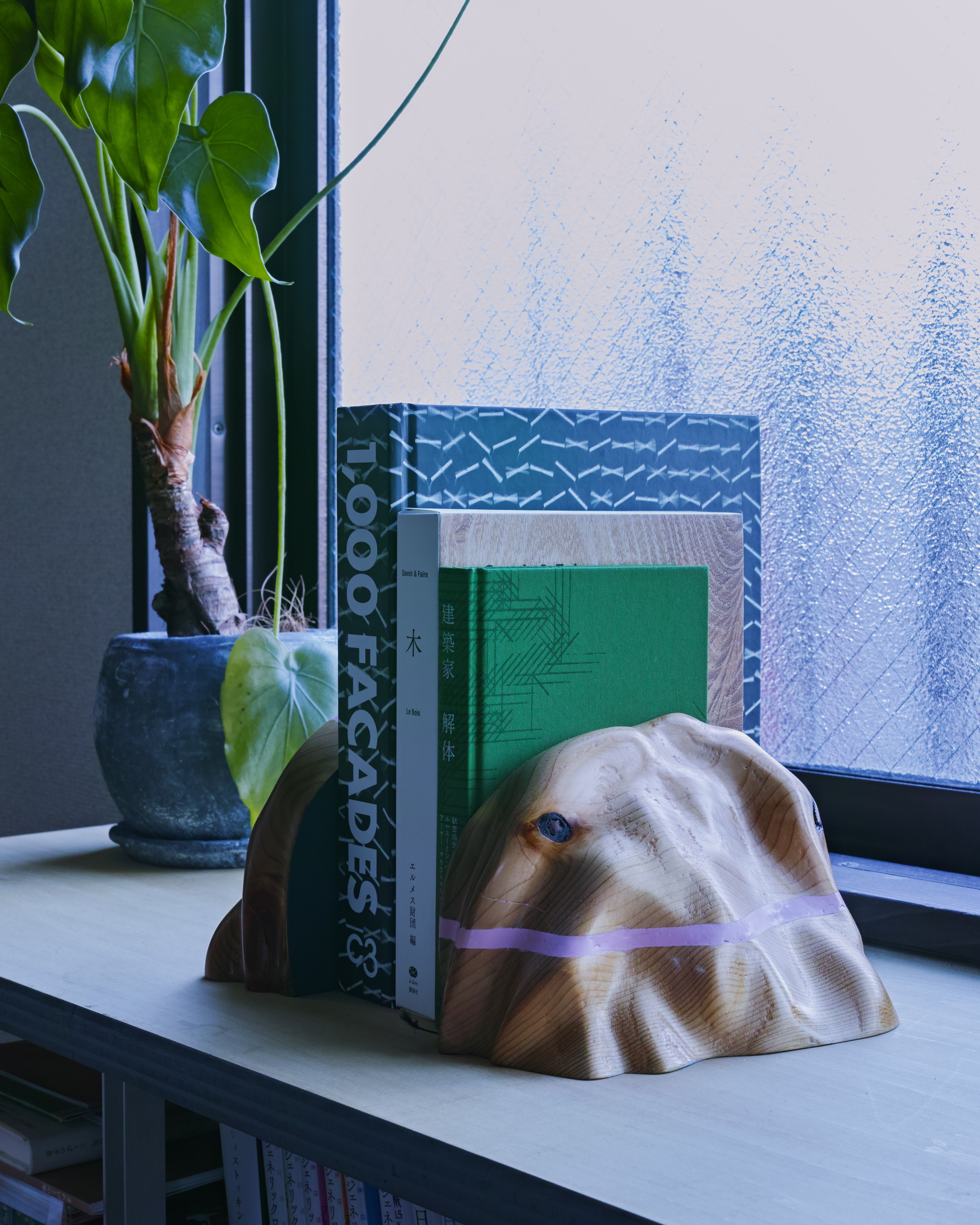UNEUNE bookend — photo 2