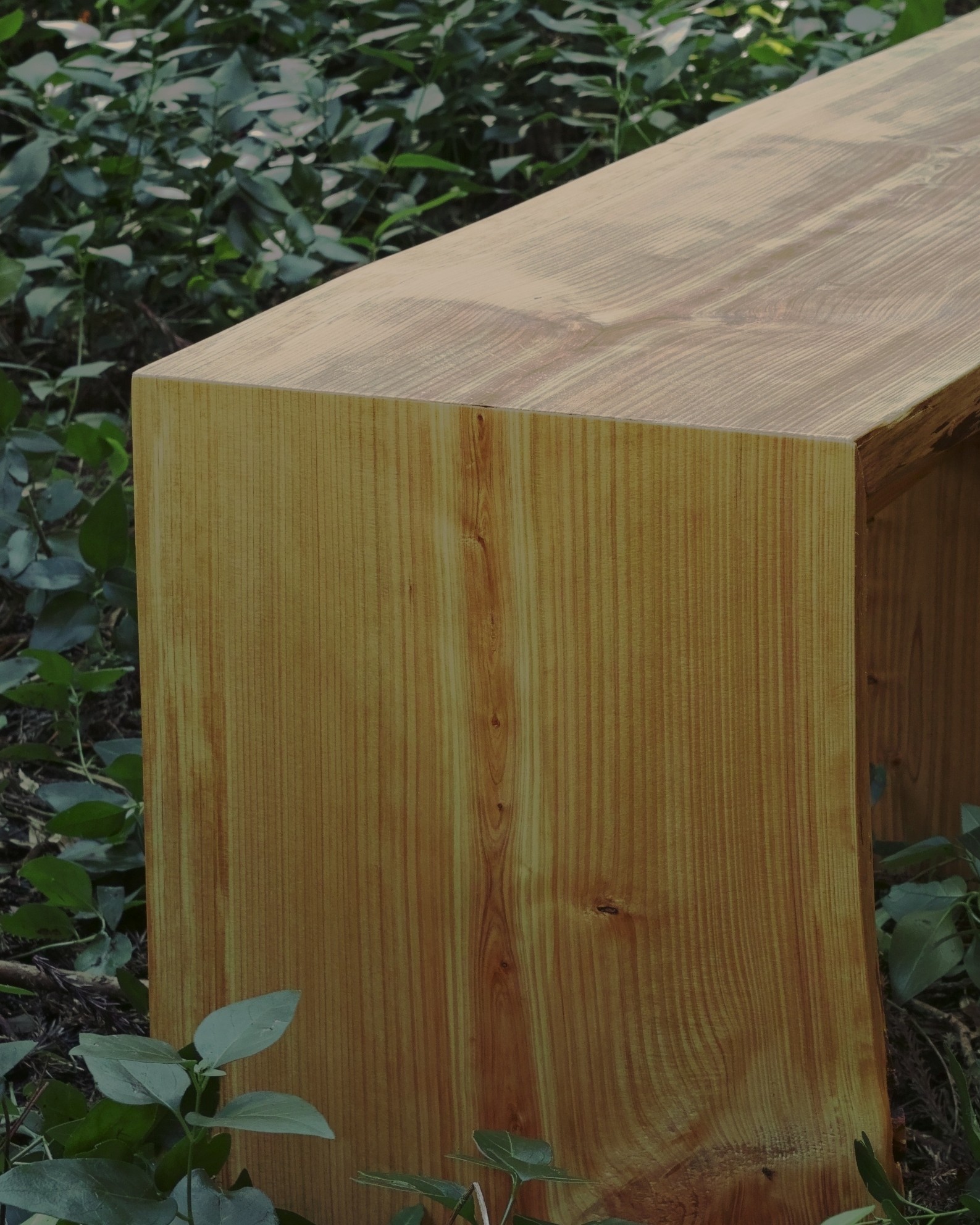 NEMAGARI bench — photo 2