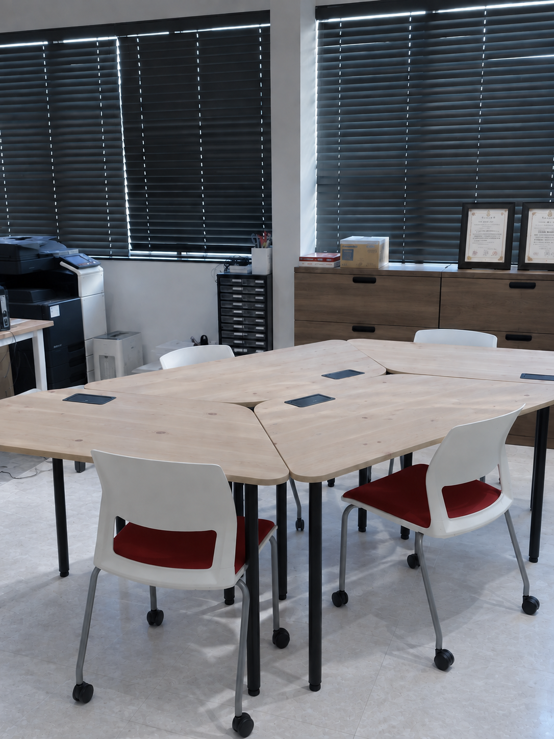 Office Furniture — photo 5