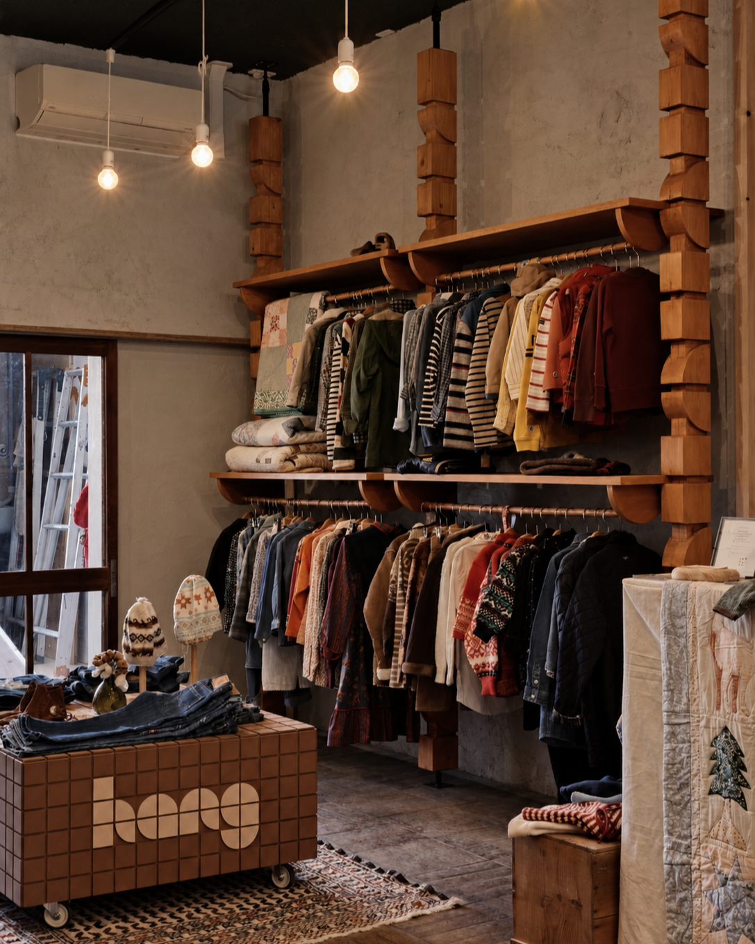 hang Store Furniture