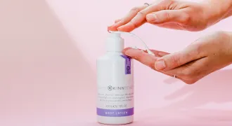 【メンズスキンケア】化粧水だけではダメ？乳液・クリームが重要な理由のアイキャッチ