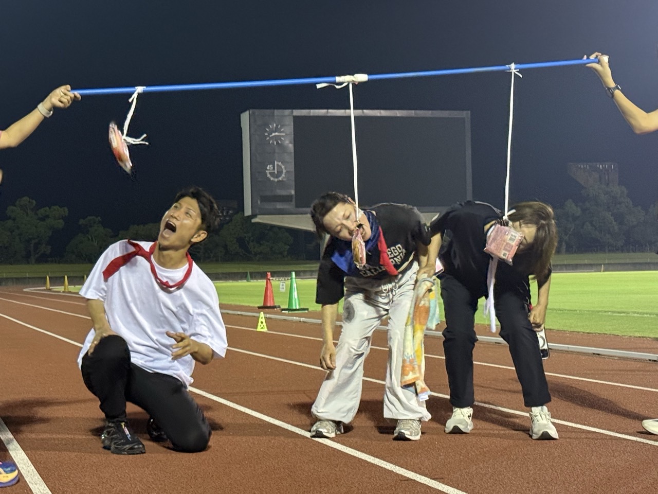 セトナミRIKUJO運動会で、ぱん食い競走！