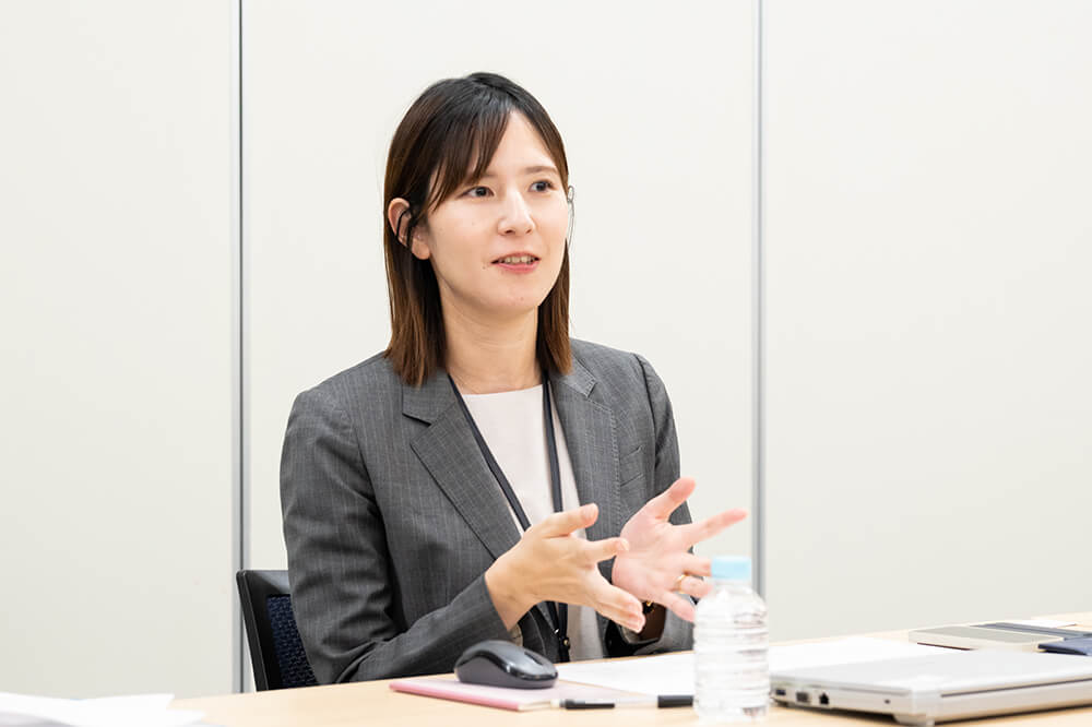 Hatano Mami — Globalization & Overseas Business Development