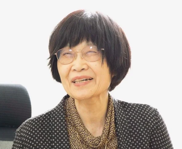 相澤 彰子（あいざわ・あきこ）