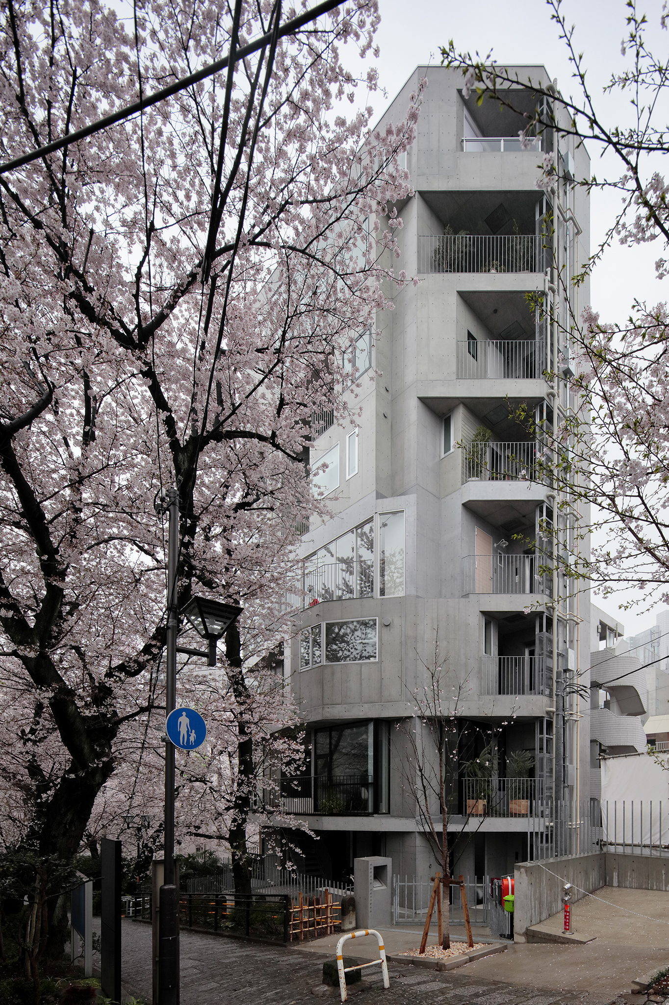 竣工写真 コートテラス都立大学 - archinet コーポラティブハウス