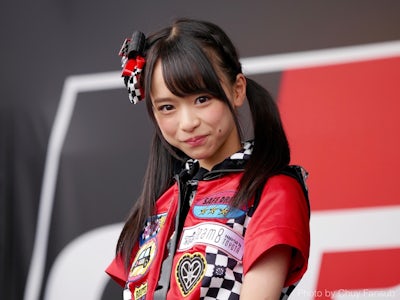 เรียนรู้เทคนิคถ่ายรูปกับ AKB48 Team 8 - DOF