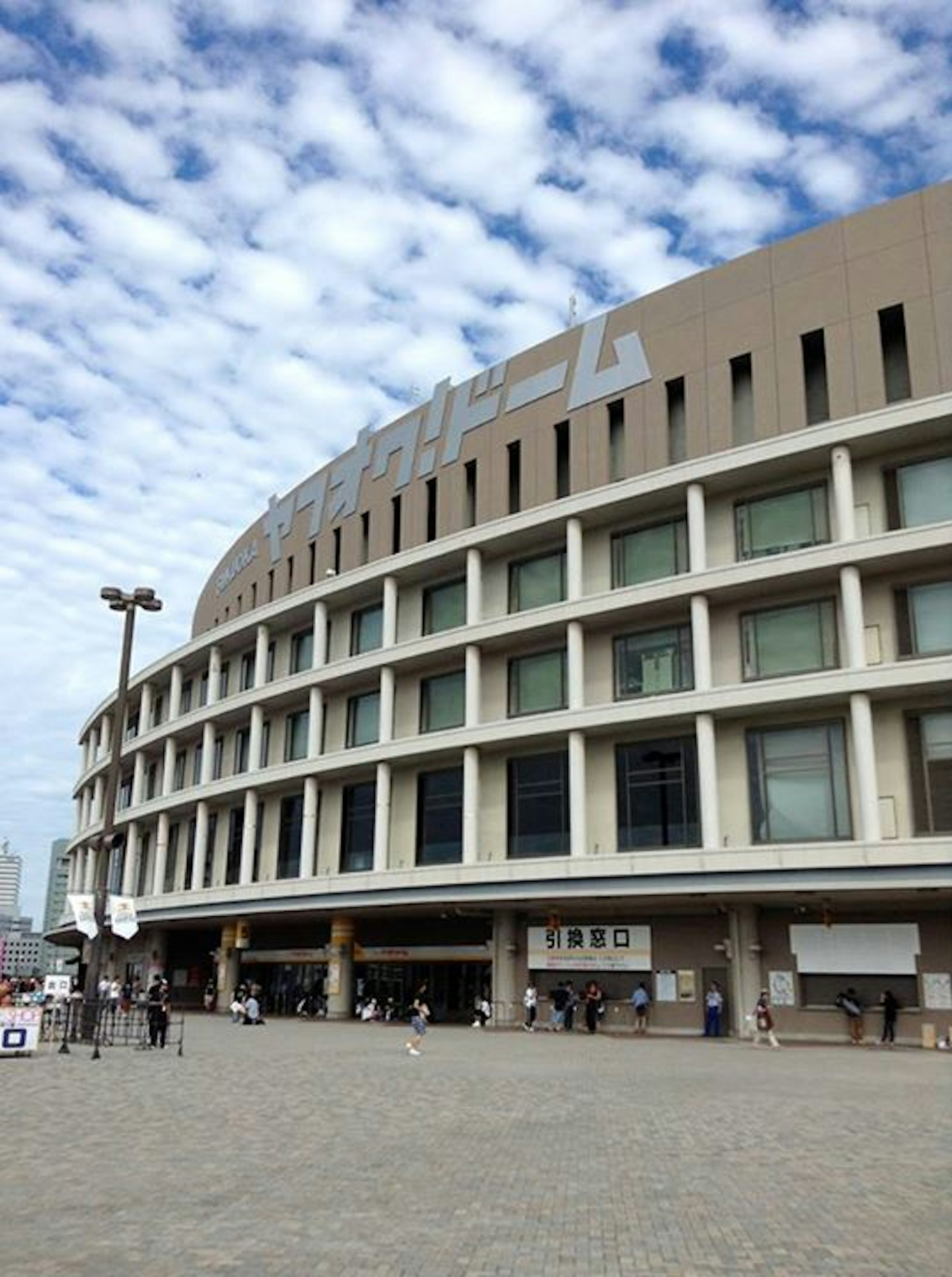 1170730_643559028997005_1073502728_n