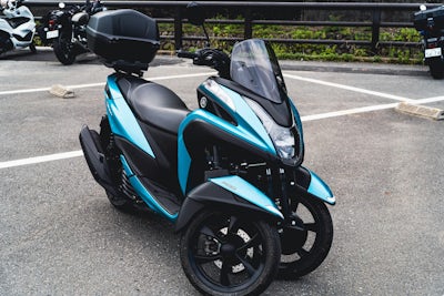 เช่ามอเตอร์ไซค์ Yamaha Tricity 125 ขี่เที่ยวทะเลสาบ Okutama