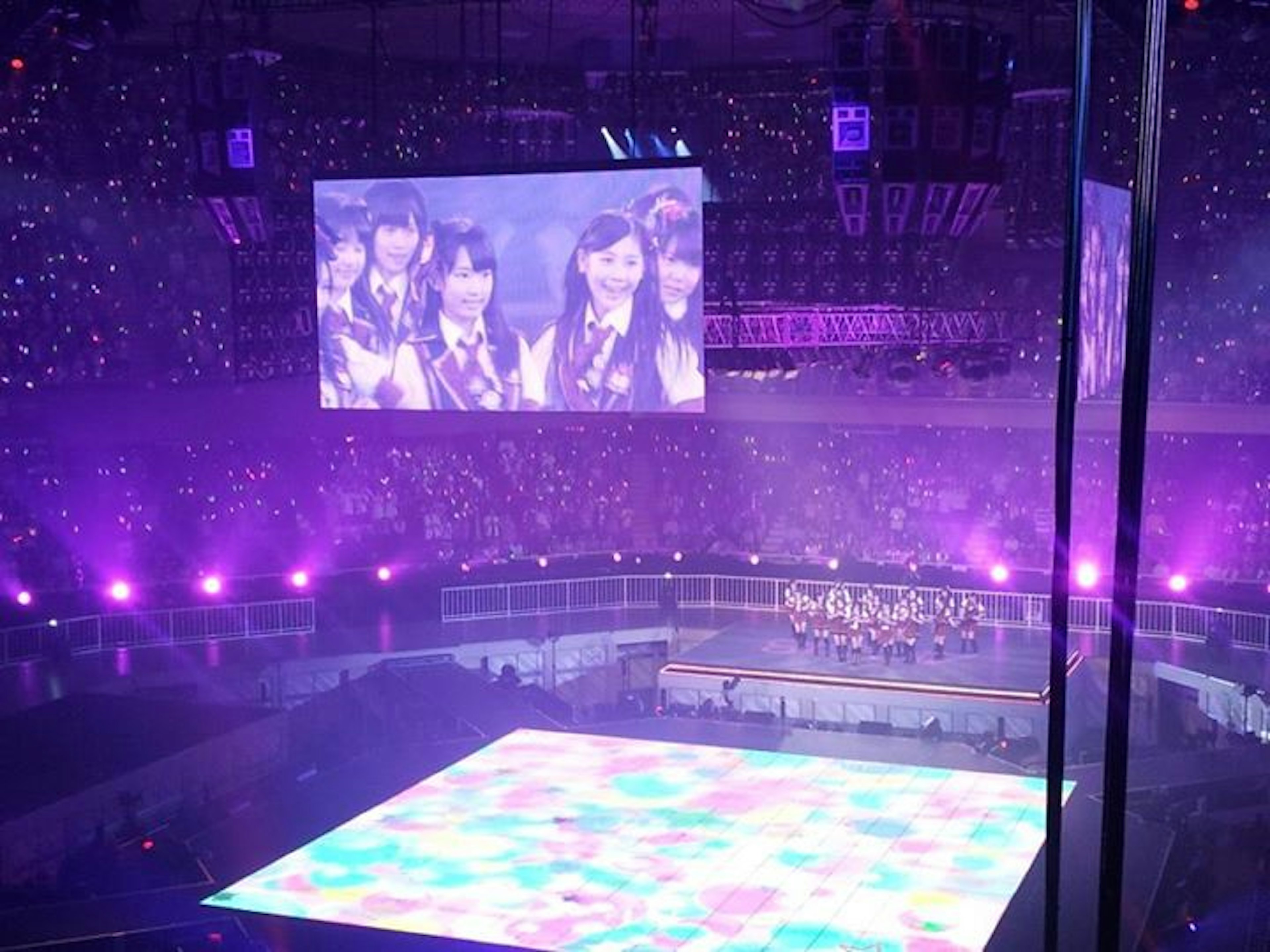 945708_594090407277201_223013211_n