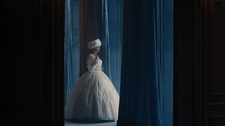 「嵐が丘」場面写真