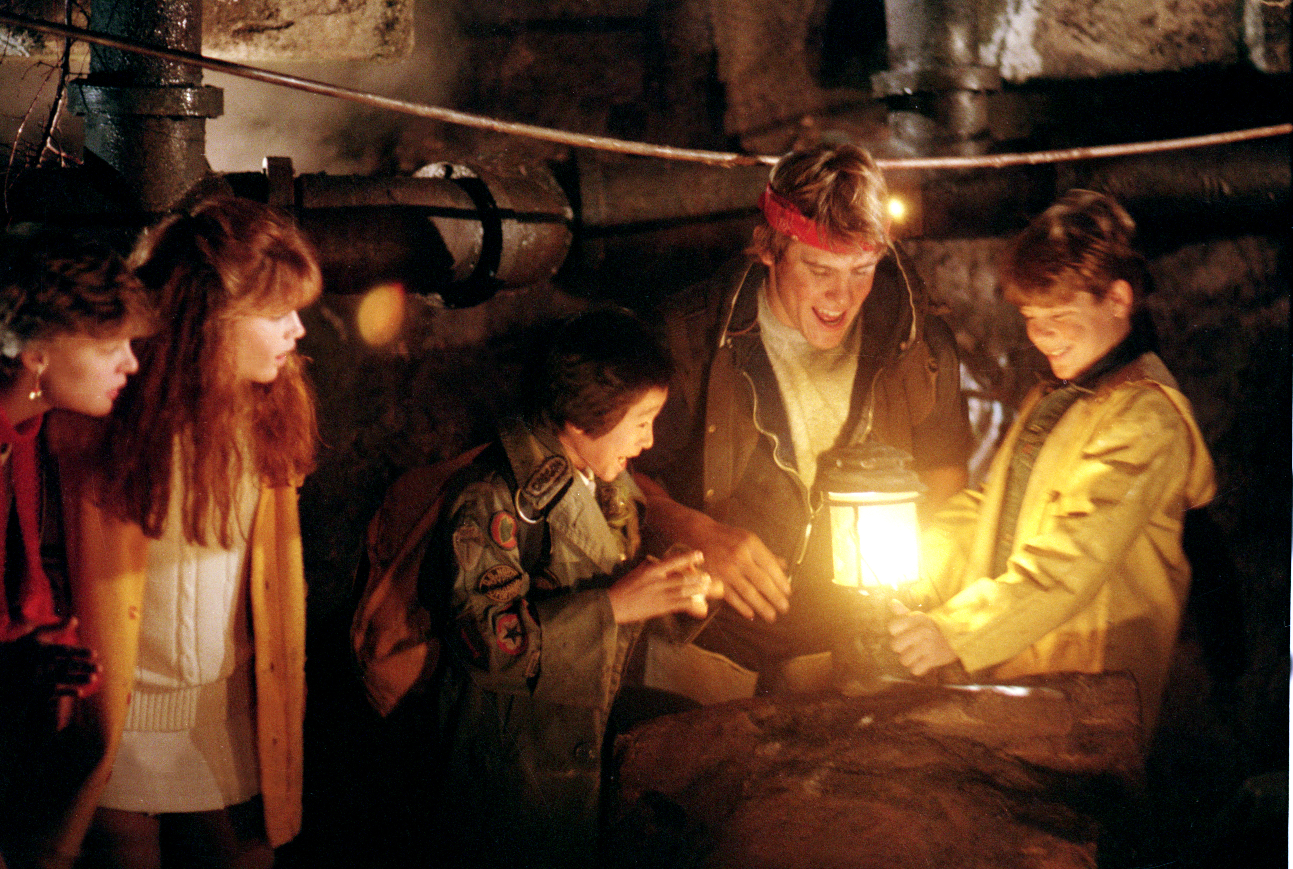 グーニーズ | ワーナー・ブラザース公式サイト