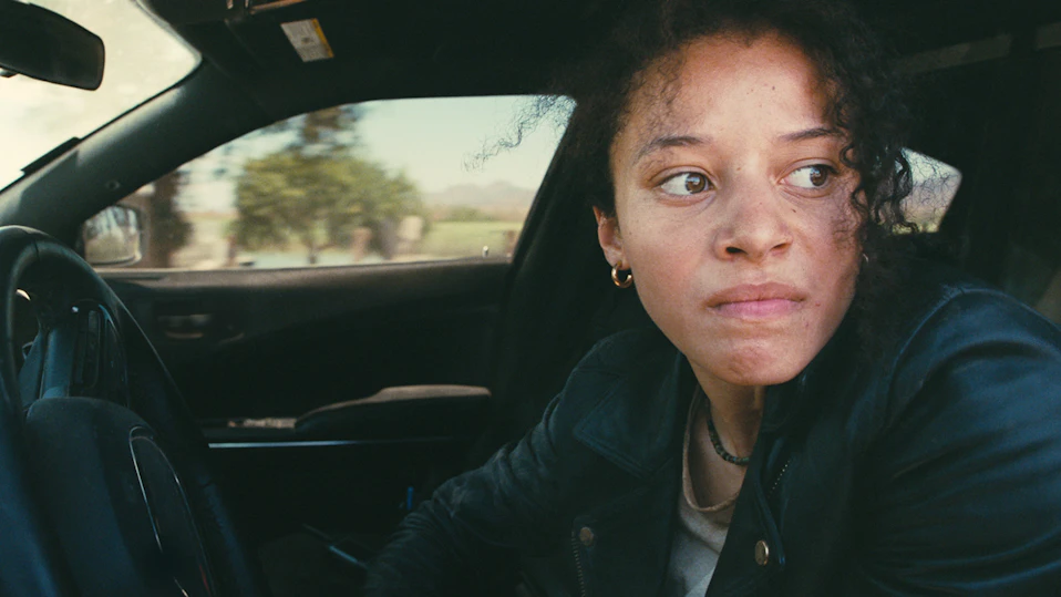 『ワン・バトル・アフター・アナザー』場面写真