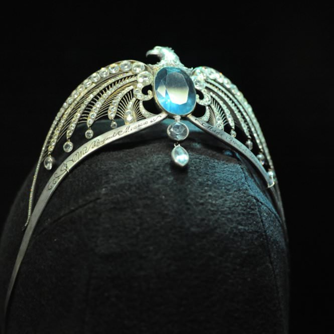 魔法アイテム | ハリー・ポッター | ワーナー・ブラザース公式サイト