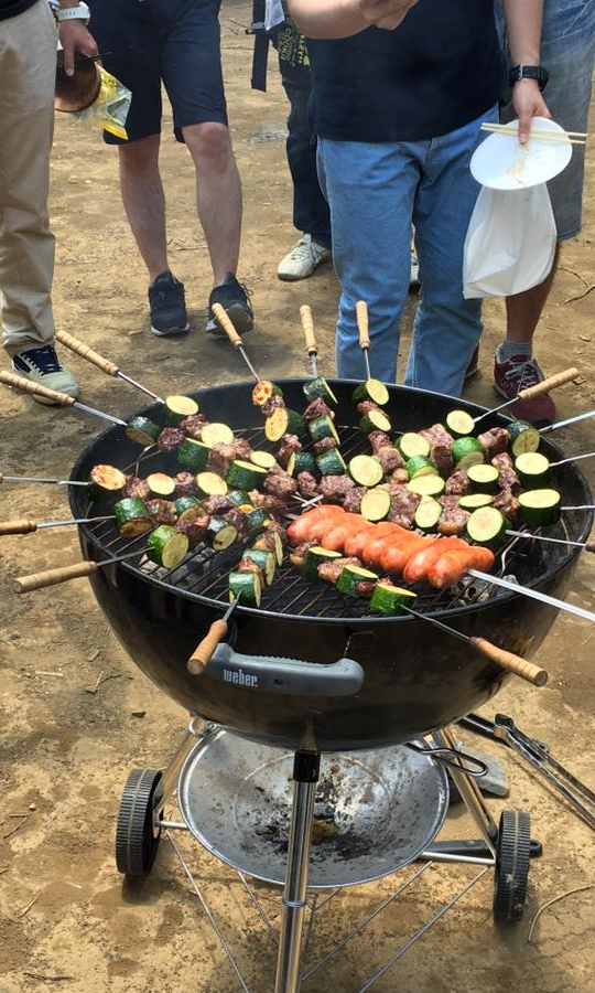 BBQをされる方　必須 Amazon.com: WILLBBQ Charcoal Grills Commercial Quality