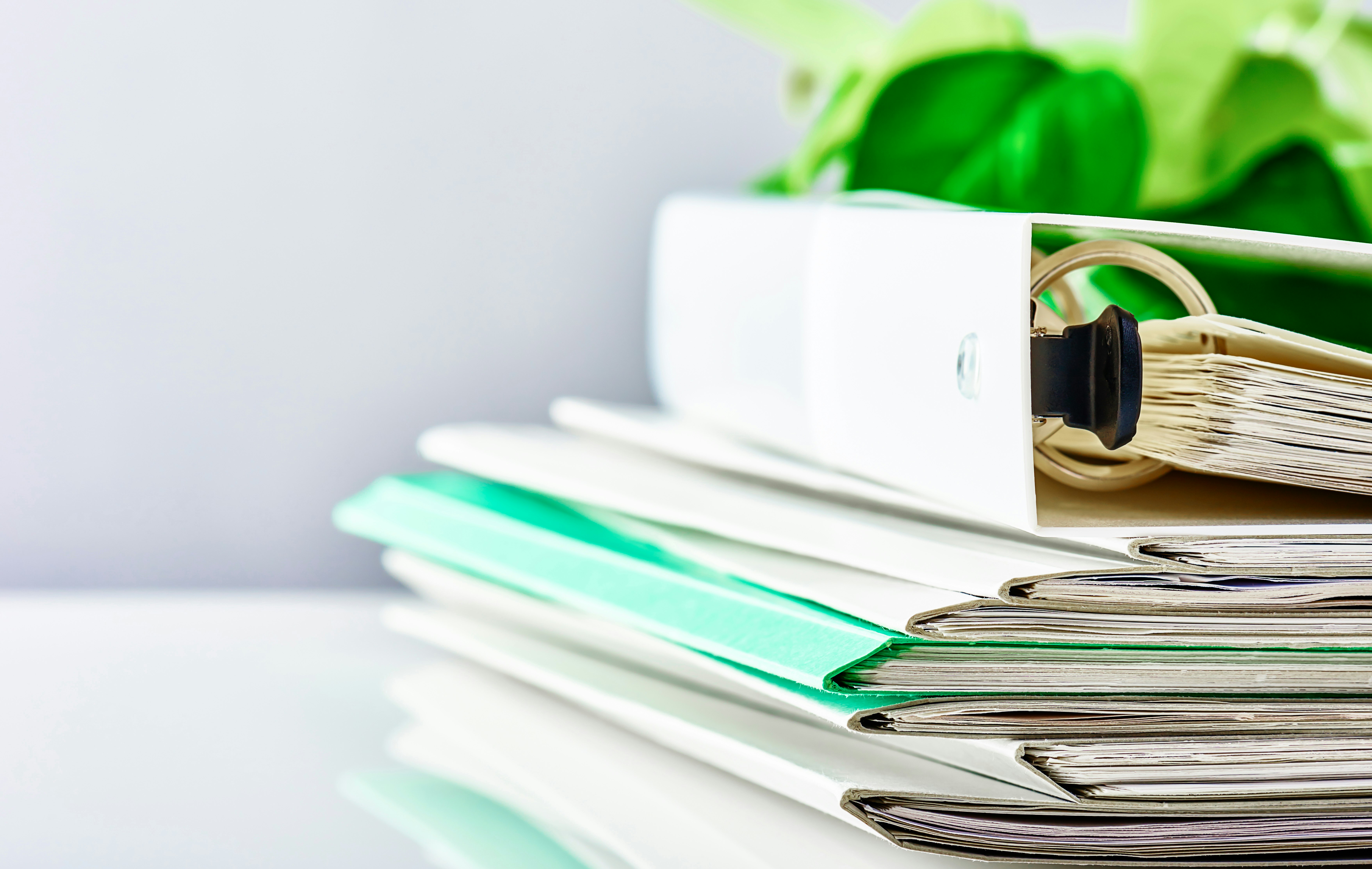 AI-OCRで「手書き事故報告書」をDX。紙帳票の電子化と構造化で、業務改善と再発防止へ