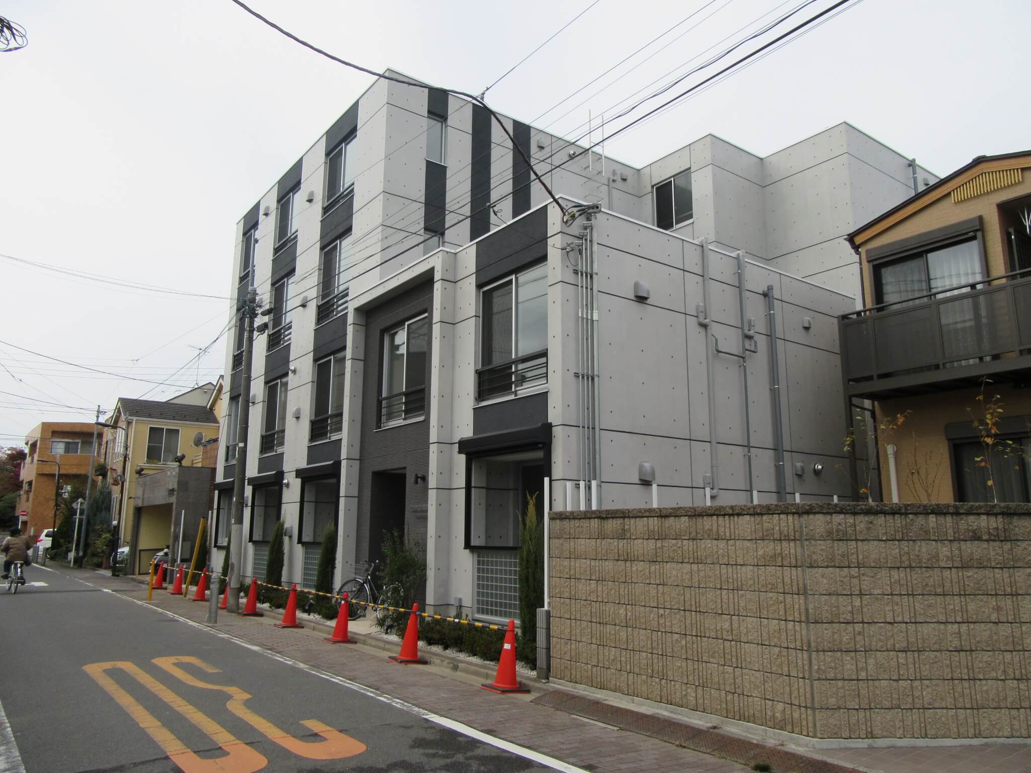 新宿区西落合 - サムネイル 2