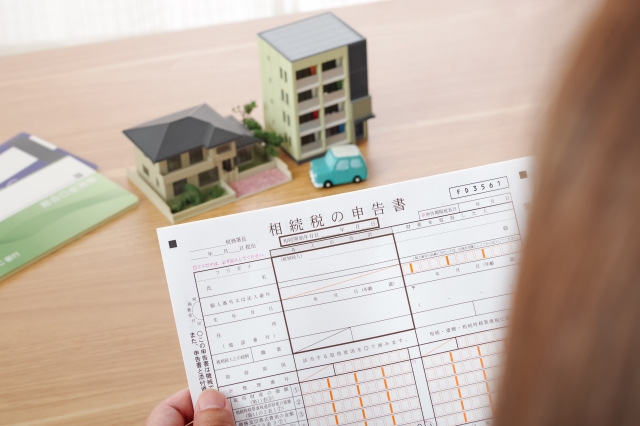 空き家の不動産を相続したけれど、売却すべき？