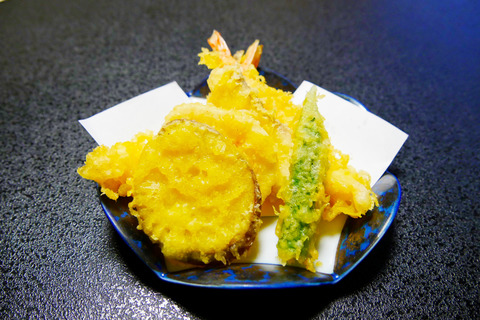 画像：天ぷら盛合せ(配達できます)