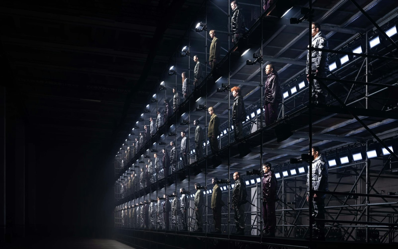 Stone Island：服を着る理由、ロゴをまとう意味。カルチャーを横断してきたブランドの軌跡