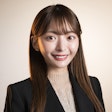 石川真衣