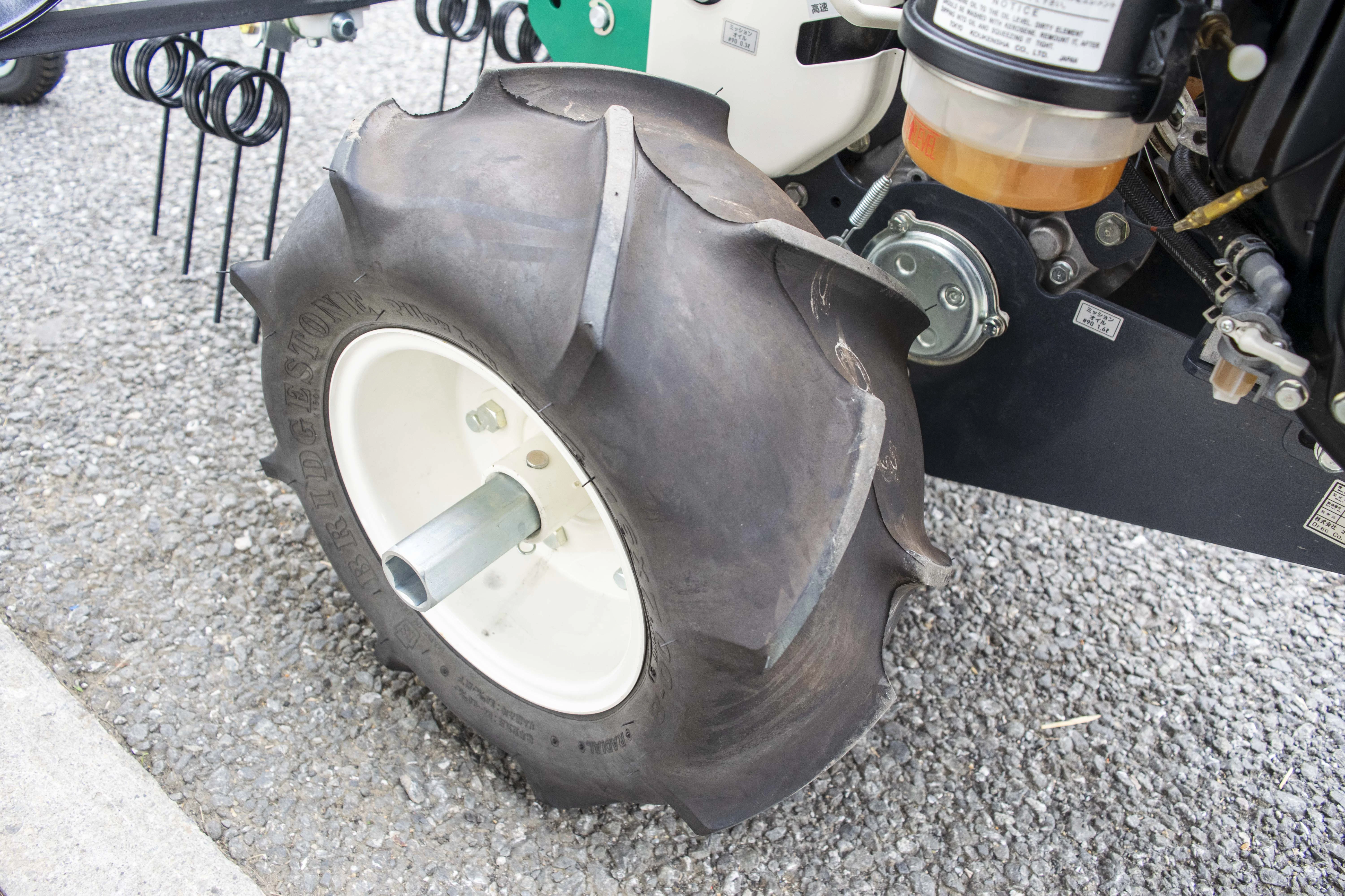オーレック・集草機・BX800の3枚目画像