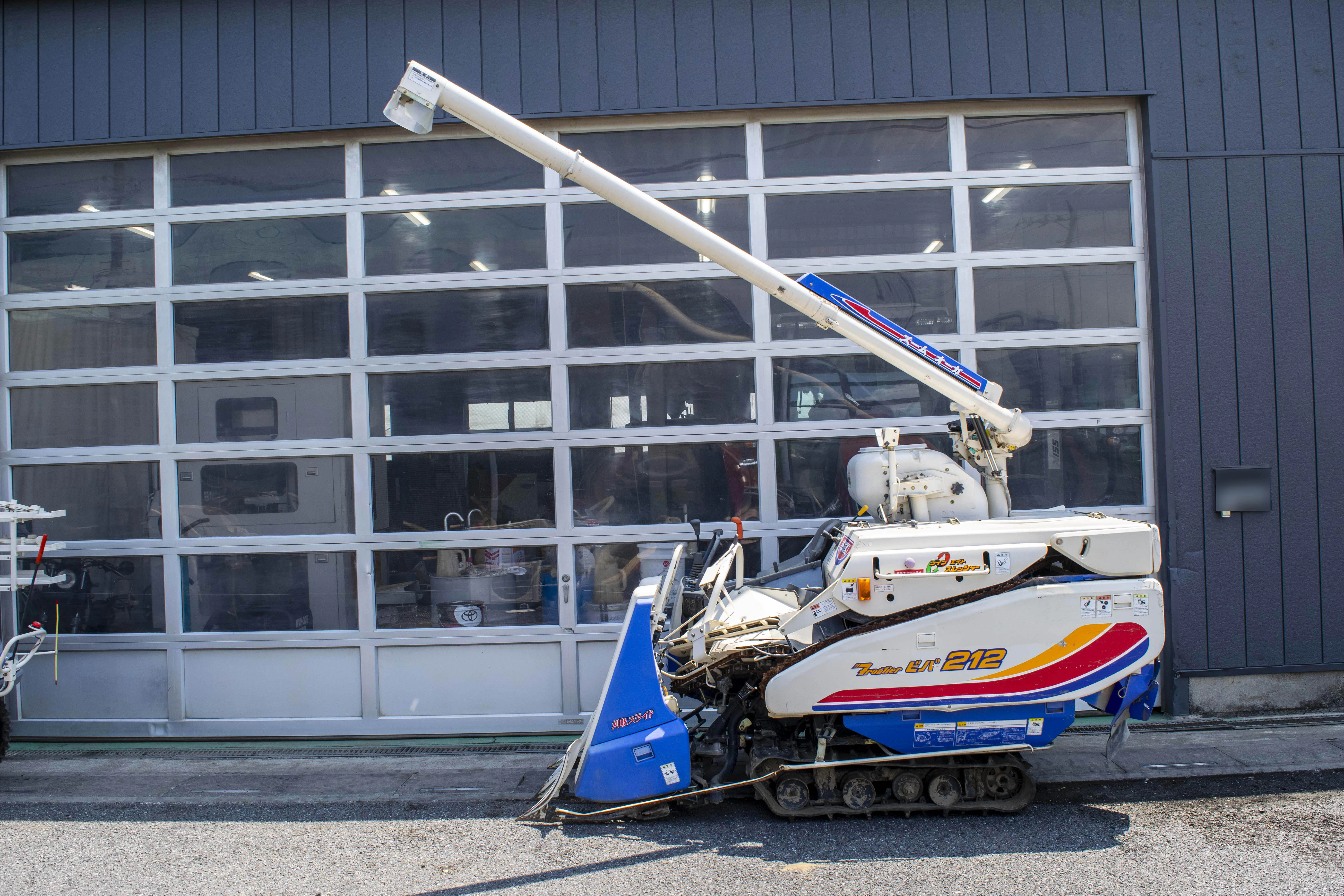 イセキ・コンバイン・HVA212Gの7枚目画像