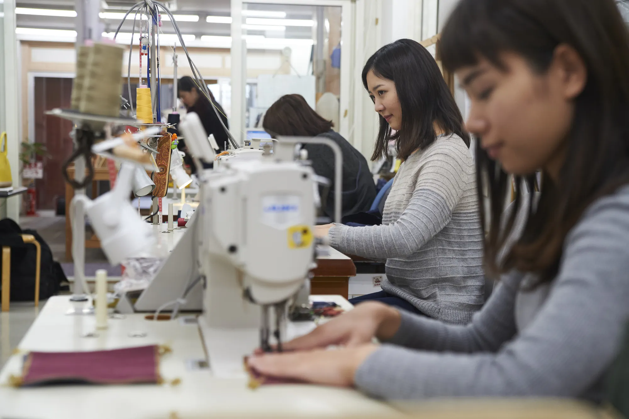縫製業工場のきついポイントは？縫製工場勤めに向いている人もご紹介！