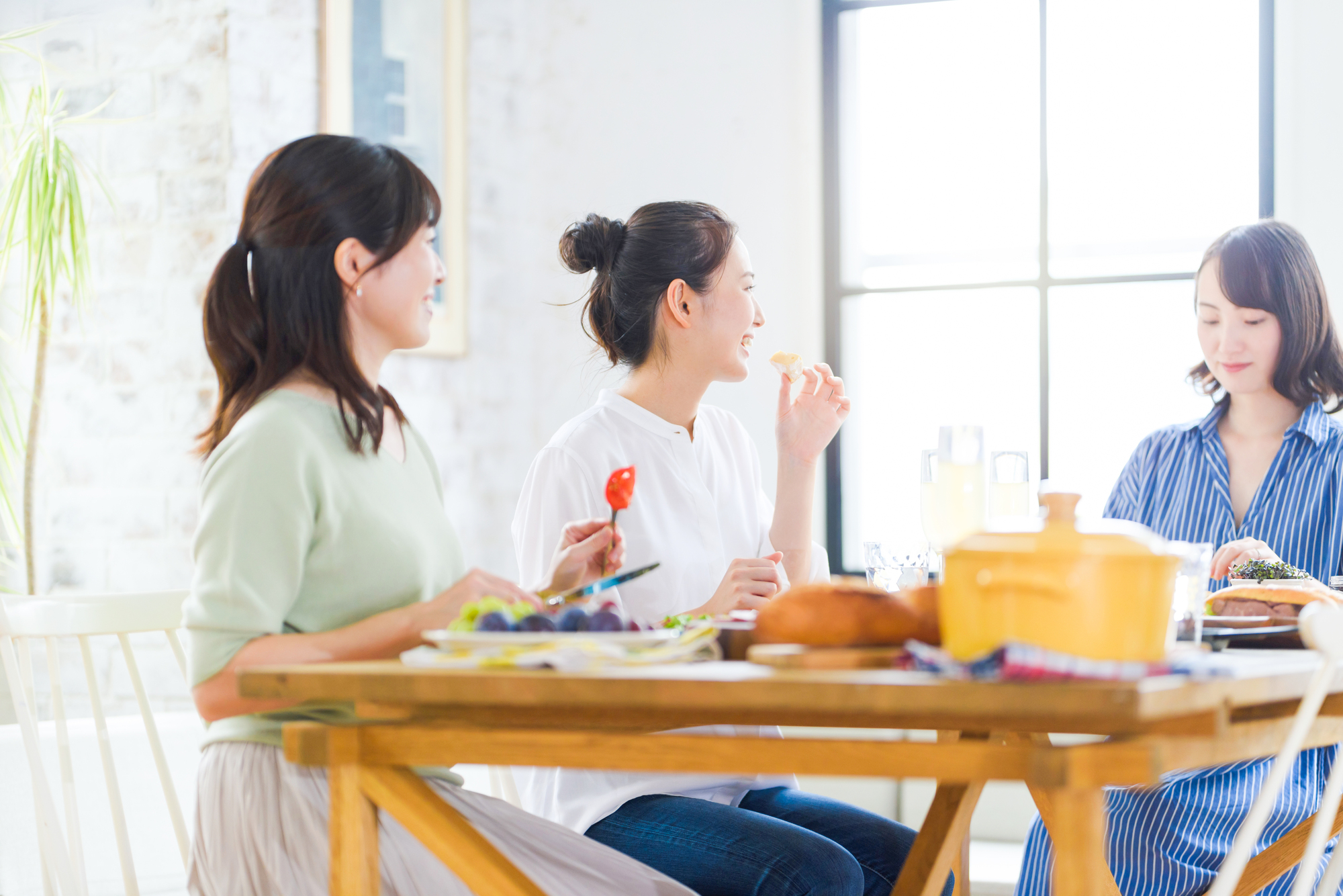 住み込みはやめとけと言われる理由は？きつい？社員寮が多い仕事やメリットを解説