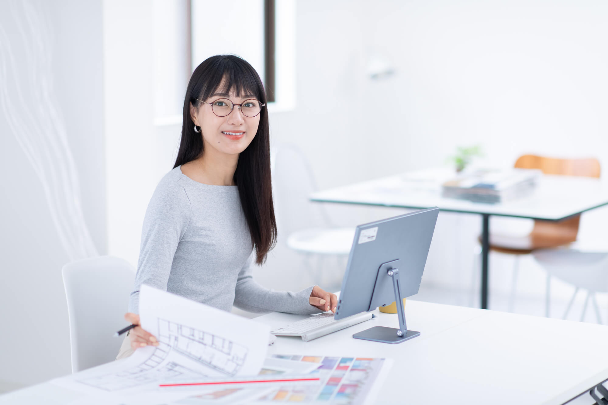 CADオペレーターは女性におすすめ！辛い点や年収・未経験から目指す方法を解説