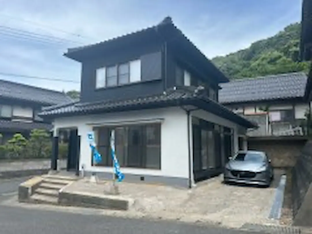 鳥取市青谷町　2階建て
