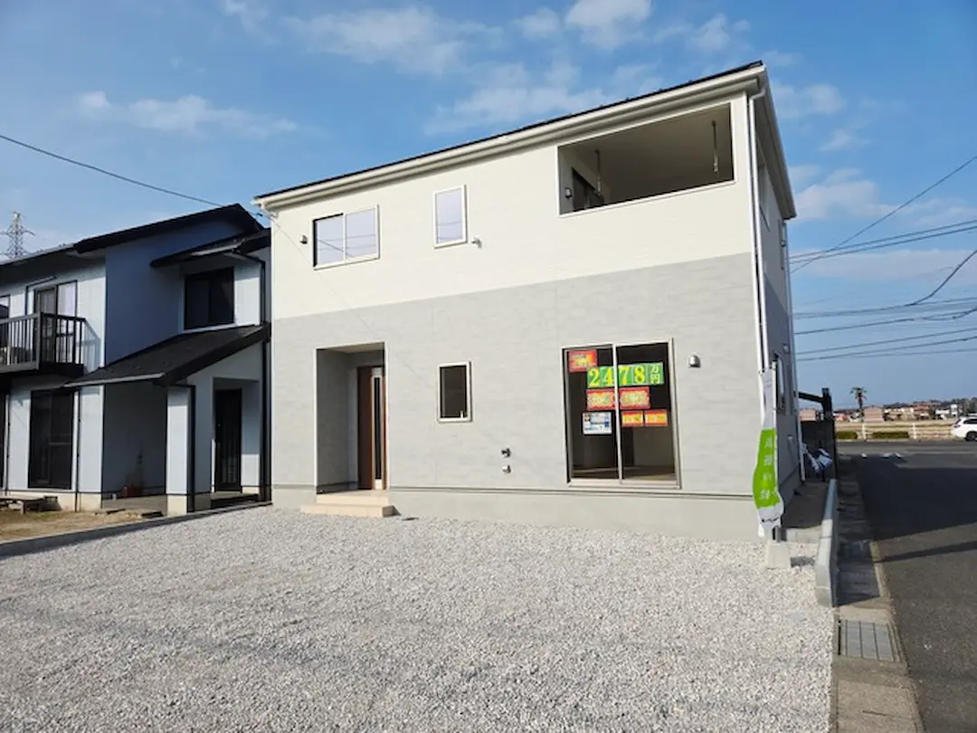 湯梨浜町田後　２階建