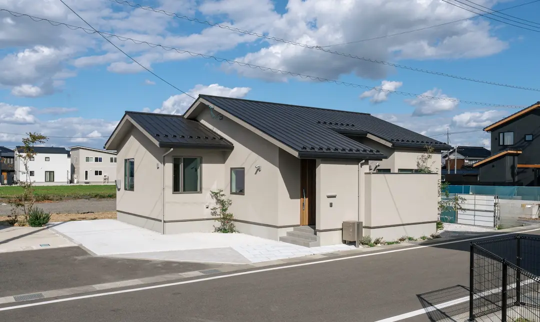 鳥取市安長　平屋