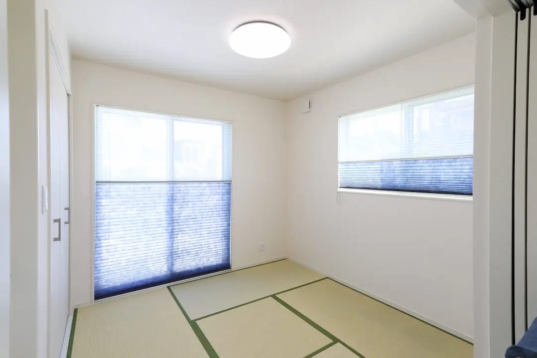 倉吉市福庭　２階建