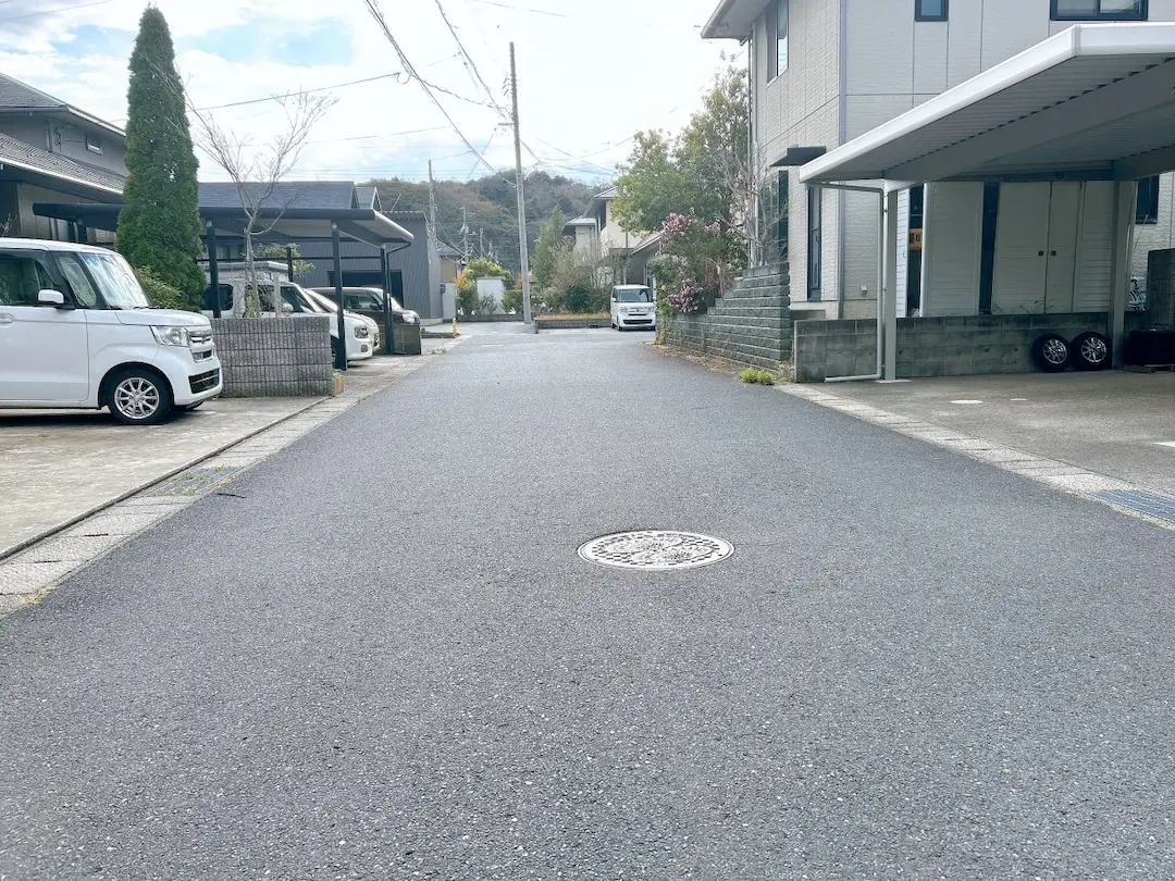 鳥取市美萩野　2階建て