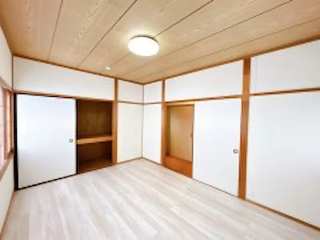 鳥取市青谷町　2階建て