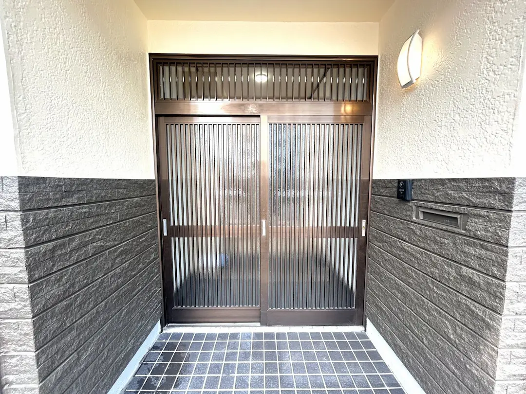 鳥取市南栄町　2階建て