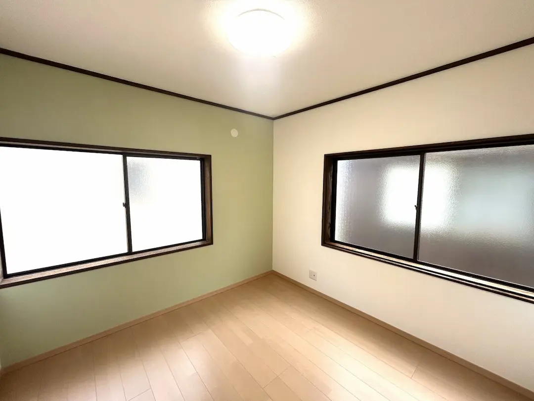 鳥取市南栄町　2階建て