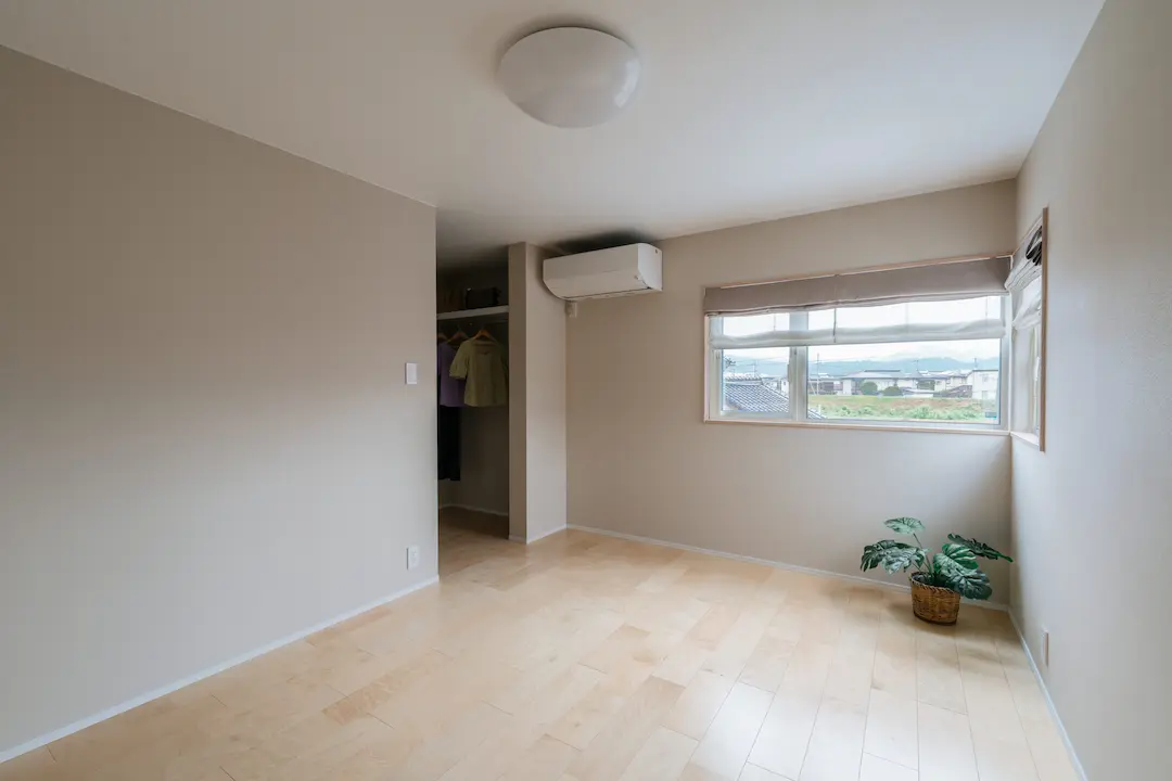 鳥取市東今在家　2階建て