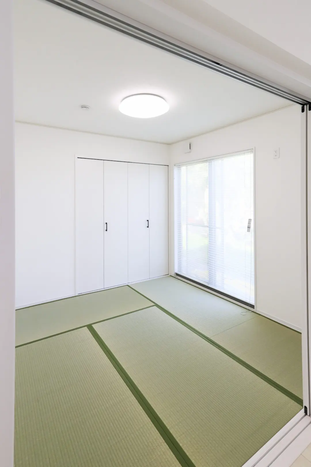 東伯郡湯梨浜町　２階建