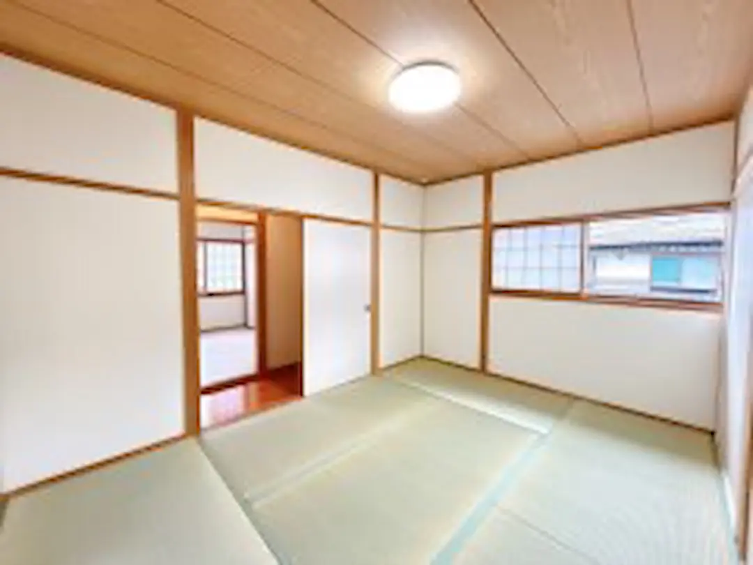 鳥取市青谷町　2階建て
