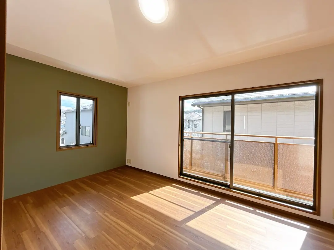 鳥取市美萩野　2階建て