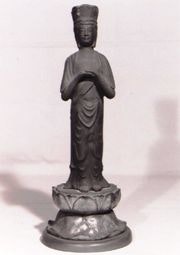 銅造菩薩立像の写真