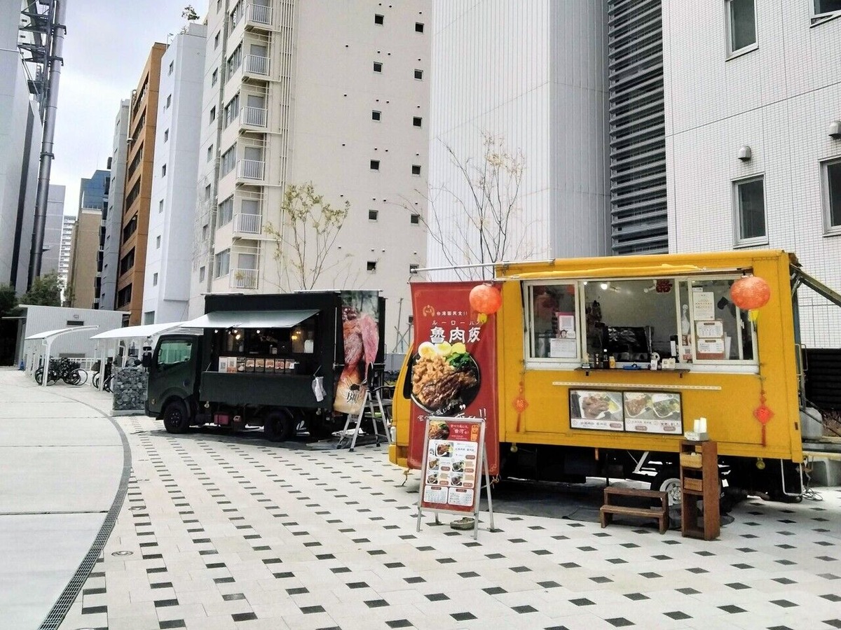 大阪府庁別館前｜出店場所｜株式会社Mellow | 株式会社Mellow