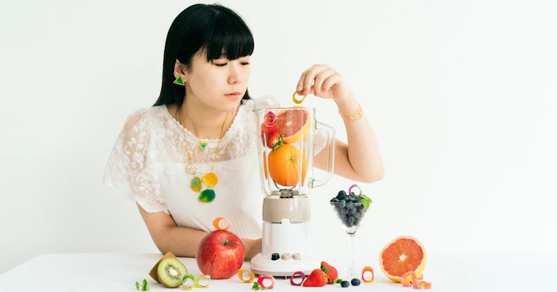 鮮やかな虹色で、いつもの日常にときめきを彩る。一期一会の色が生みだす、PRISMの心踊るプロダクト