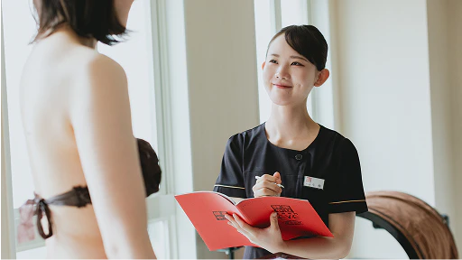 採用情報