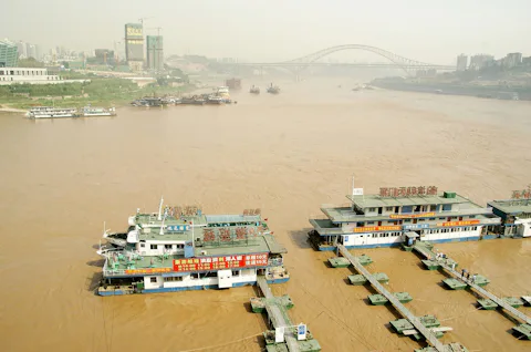 重慶の朝天門広場