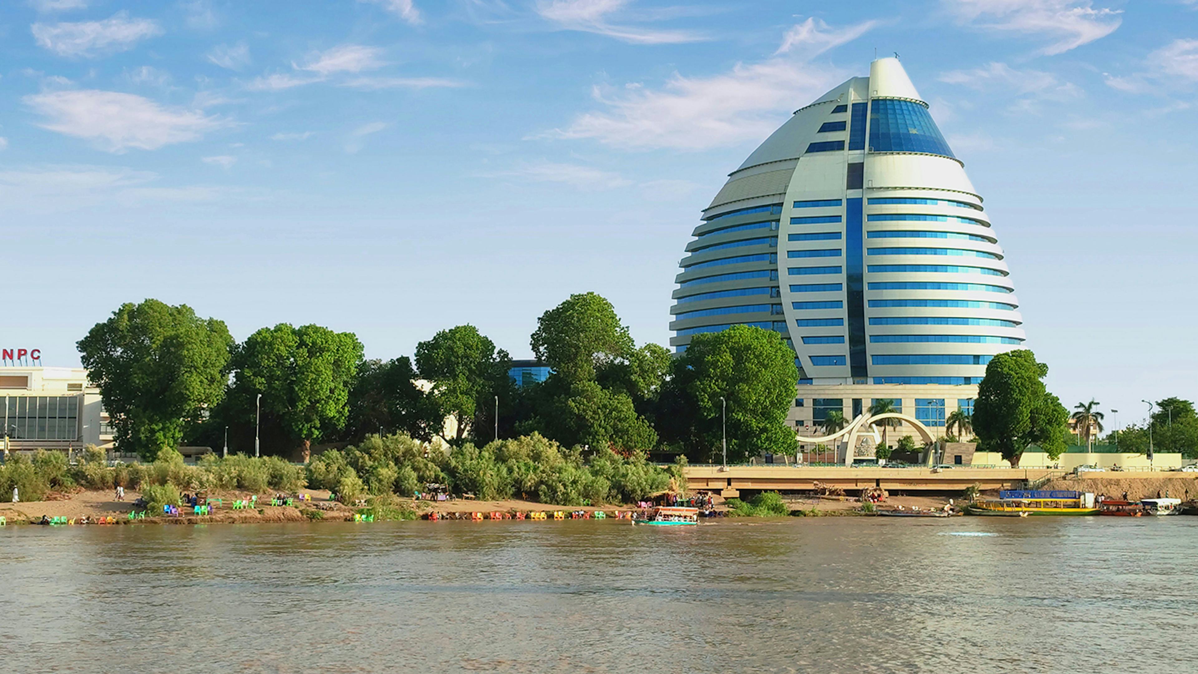 スーダンの物価は高い？安い？現地の費用や予算、日本との比較も紹介